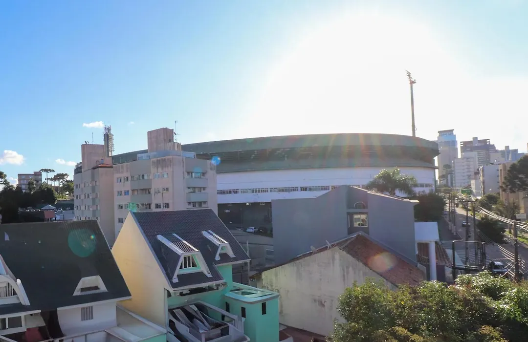 Apartamento com 1 quarto próximo Estádio Couto Pereira-1